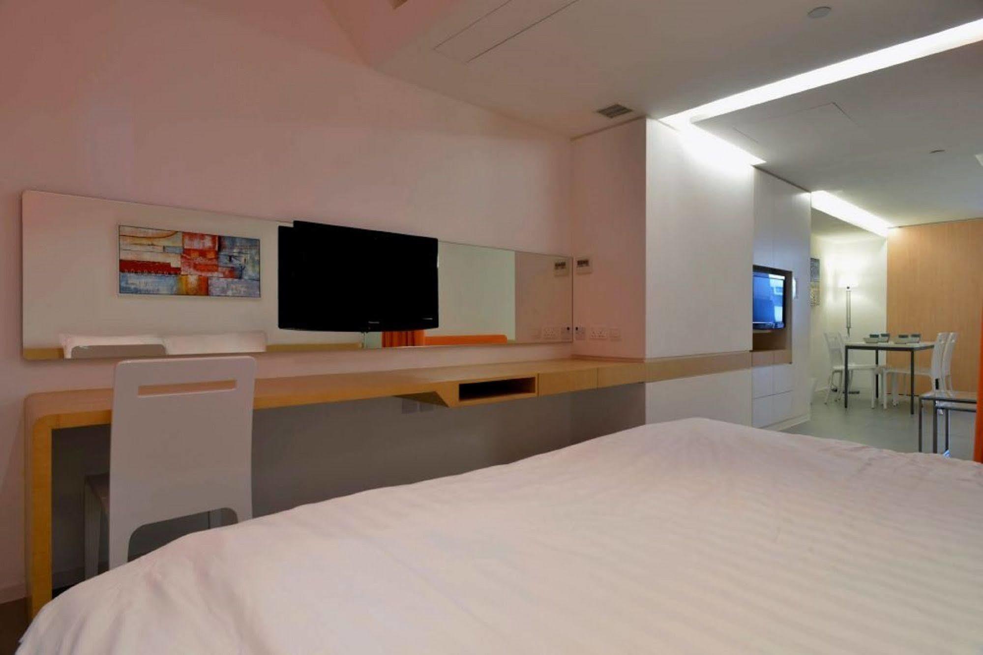 60 West Hotel Hong Kong Bagian luar foto