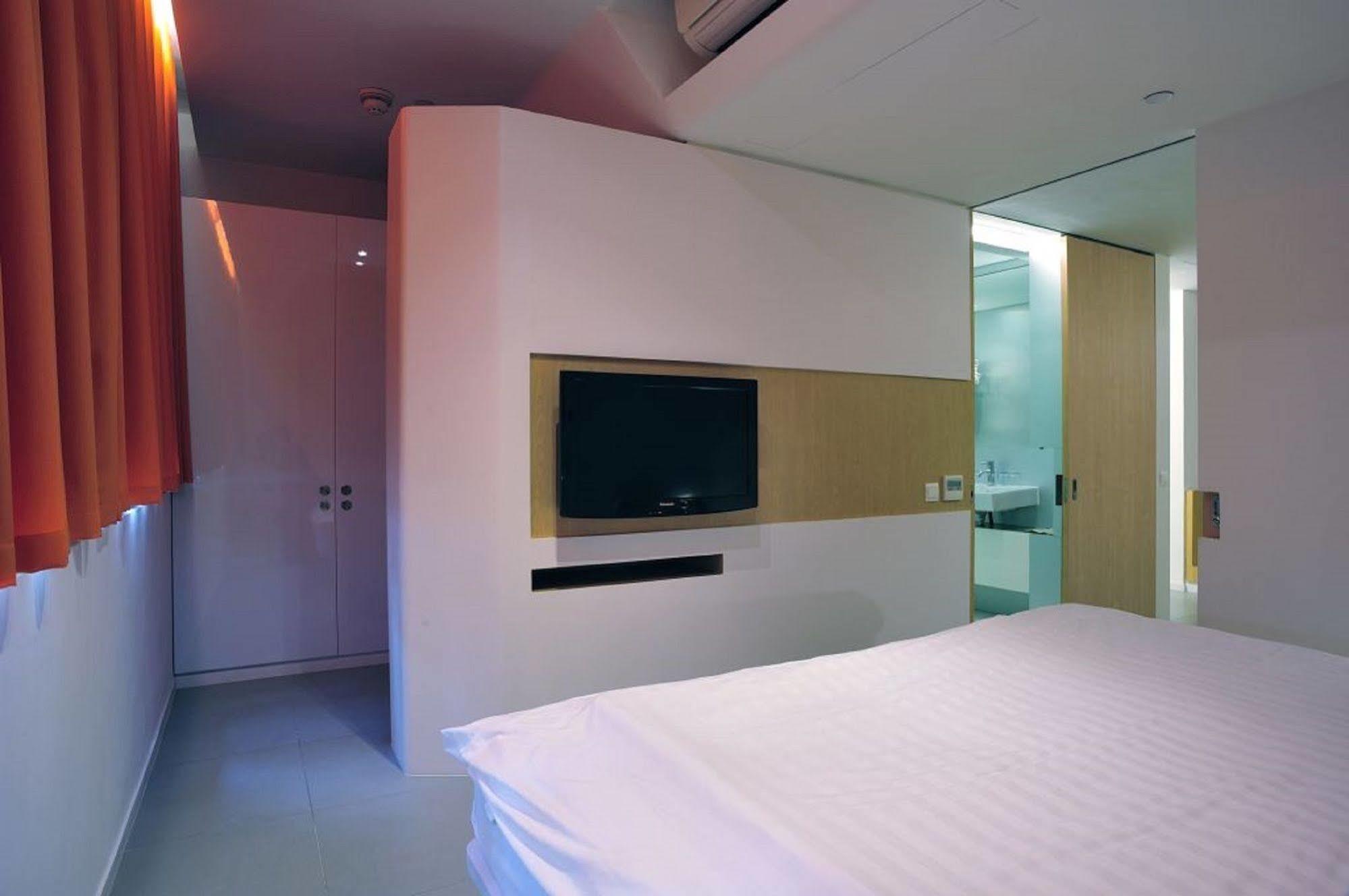 60 West Hotel Hong Kong Bagian luar foto